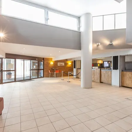 Resort L'ours Blanc S4 *