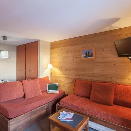 Resort L'ours Blanc S4 *